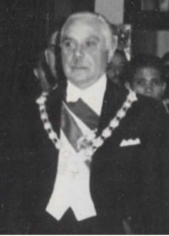 Mitch WerBell: You Couldn’t Make This Stuff Up Mitch WerBell: You Couldn’t Make This Stuff Up