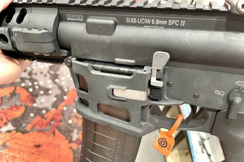 Quattro-15?! The Quad-Stacking Magazine and Lower by Desert Tech -- SHOT Show 2022 Quattro-15?! The Quad-Stacking Magazine and Lower by Desert Tech -- SHOT Show 2022