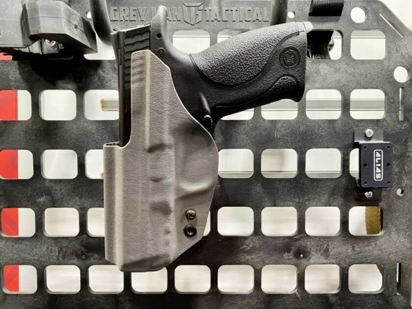 The NeoMag ALIAS: A Premium Holster Attachment System -- SHOT Show 2022