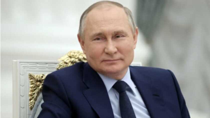 The Battle for Antonov Airport: A Turning Point