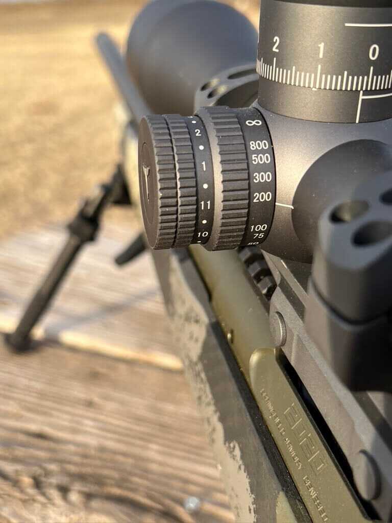 TRACT Optics TORIC paralax and illumination knob