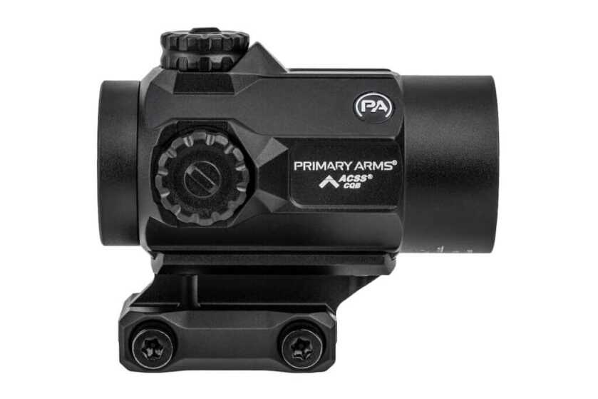 A side, profile view of the red dot sight.