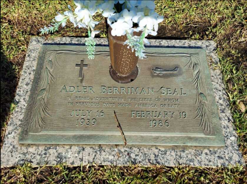 3-Will-The MAC-10 at Work and Play: The Gory Demise of Barry Seal