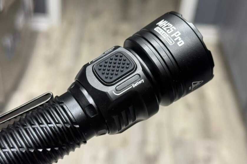 3 - Nitecore MH25Pro 3,300 Lumen Flashlight Review Brightness adjustment button
