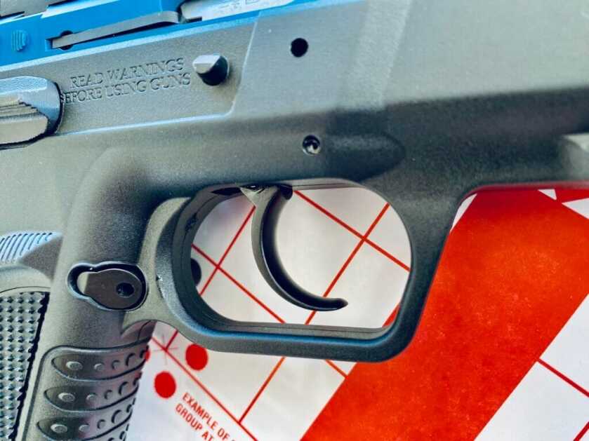 Trigger on the Tangfolio Force 22 TB