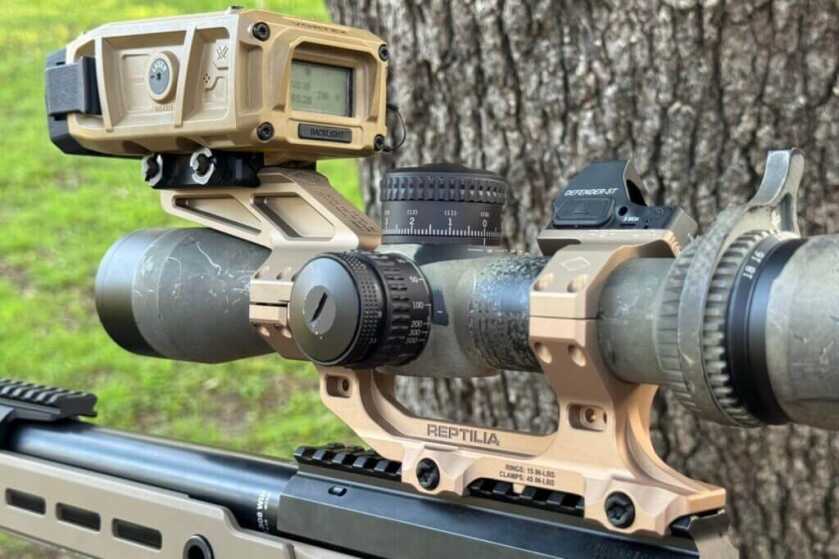 Reptilia AUS mount ROF diving board in front of tree