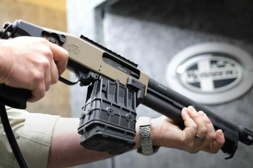 MIL/LEO only Mossberg breacher gun at shot