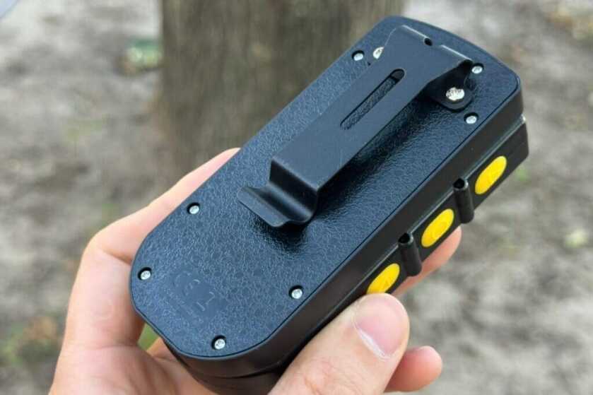 the back of the  SG Timer 2