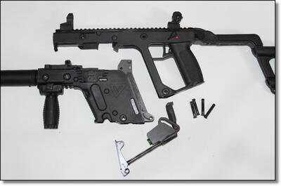 The recoil assembly of the Gen 4 guns (left) is much larger than the earlier Gen 3 recoil assembly (right).  I believe this is the single most significant improvement in the Gen 4 design. 