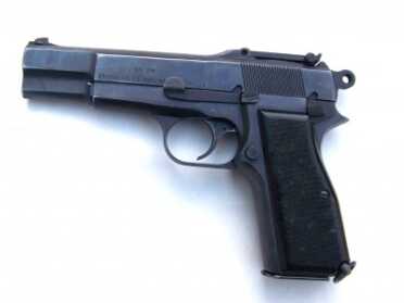 This Inglis High Power is a great shooter and a formidable battle weapon.