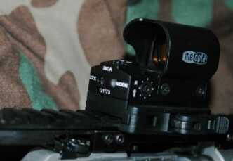 Testing the Meopta M-RAD Sight The controls for adjustments were easy to use, and locked down once the gun was zeroed. In addition, the cam-lever lock on the side makes it easy to mount/dismount the sight.