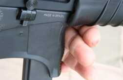 The front of the mag well is molded for a forward grip. 