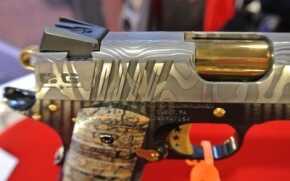 Cabot Guns Special 1911s: The 1911 Becomes an Artist’s Canvas—SHOT Show 2014 Cabot Guns5