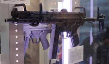 H&K04