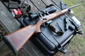 The 529 is a full-sized gun with a heavy barrel, but it doesn’t look like one. It still manages to look graceful. 
