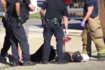 Bank Robber Writhes in Pain After Being Shot 3 Times by Elderly Gun Owner