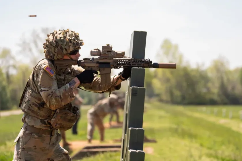 us army military firearms