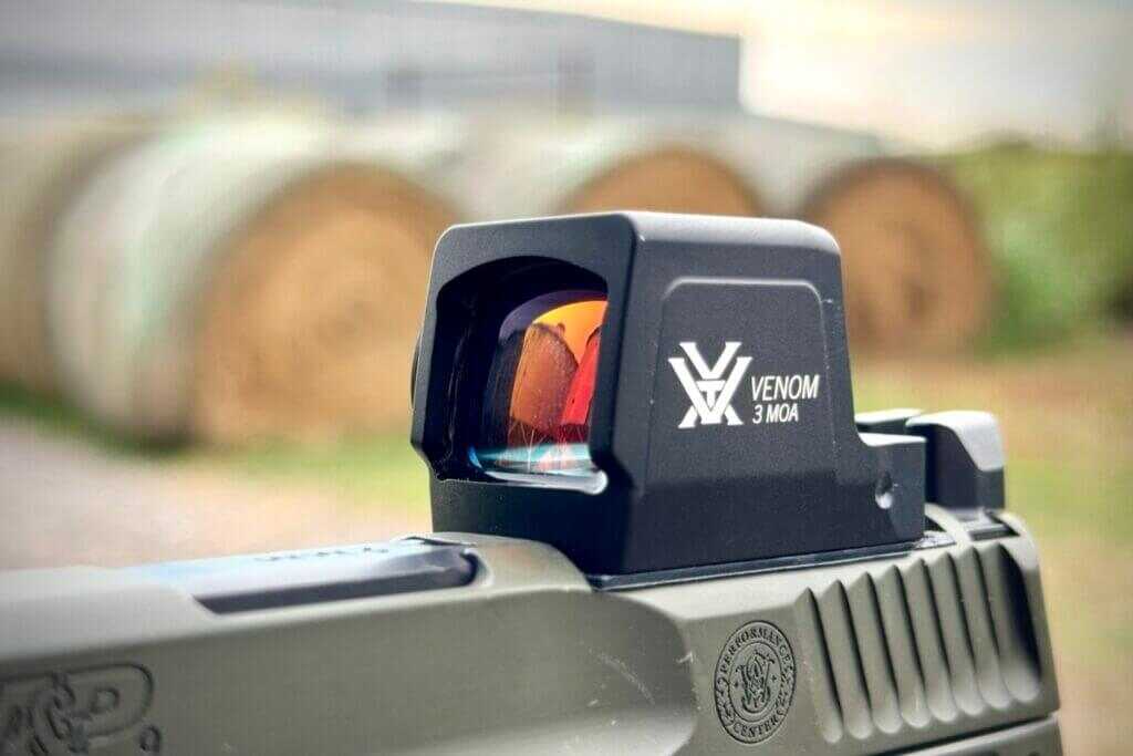 red dot