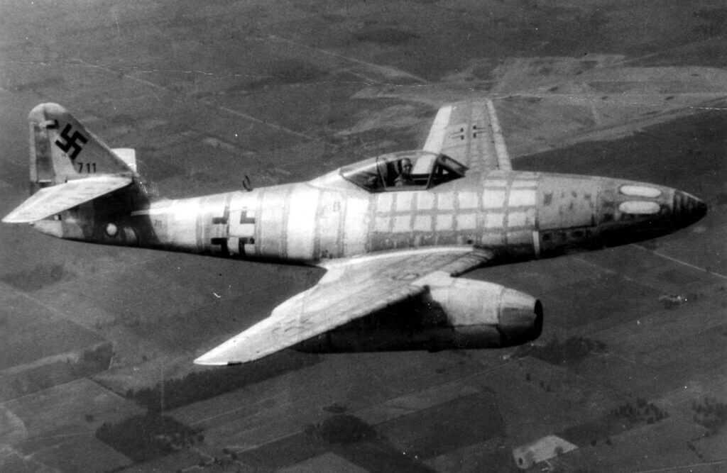 262 jet fighter
