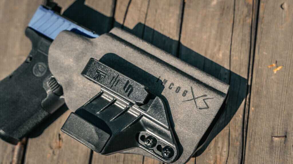 Safariland Incog XS fast smooth concealed carry holster for Glock 19 appendix carry