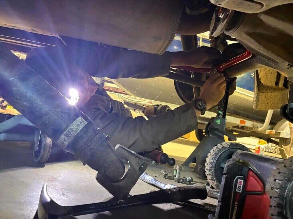 Nolathane 24mm rear sway bar installation on Lexus GX470 with driveshaft dropped