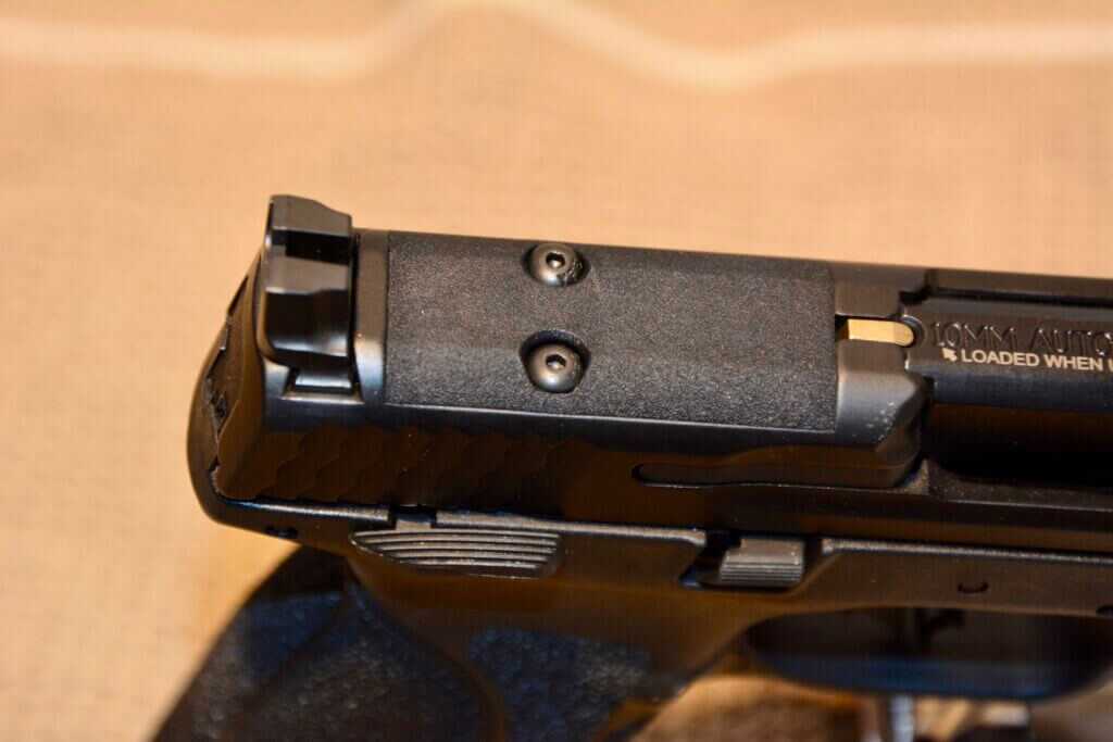 C.O.R.E. optics plate system on Smith and Wesson M&P 2.0 10mm pistol
