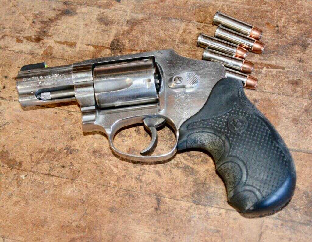 Smith and Wesson 640-1 stainless J-Frame .357 Magnum revolver bought new in 1995