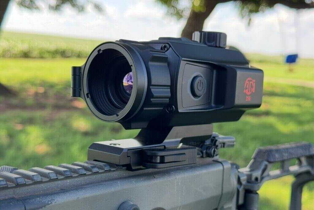 ATN ThOR 6 Mini 256 front focus ring with raised tabs for nighttime image adjustment