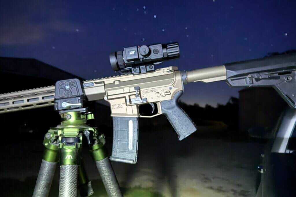 DNT Hydra HS335R mounted on Aero AR15 in Fatboy Elevate 2 tripod with Vortex Pro Rifle Clamp