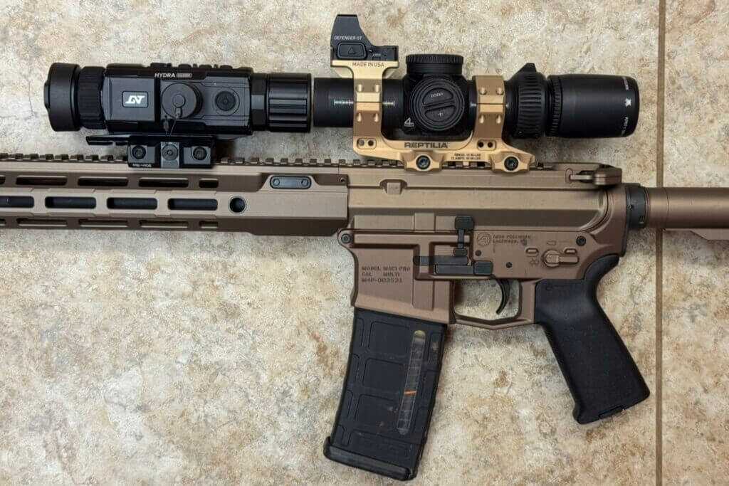 DNT Hydra HS335R used as clip-on thermal in front of Vortex AMG 1-10 in Reptilia 39mm mount