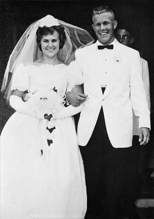 Charles and Kathleen Whitman wedding photo before the UT Austin tragedy