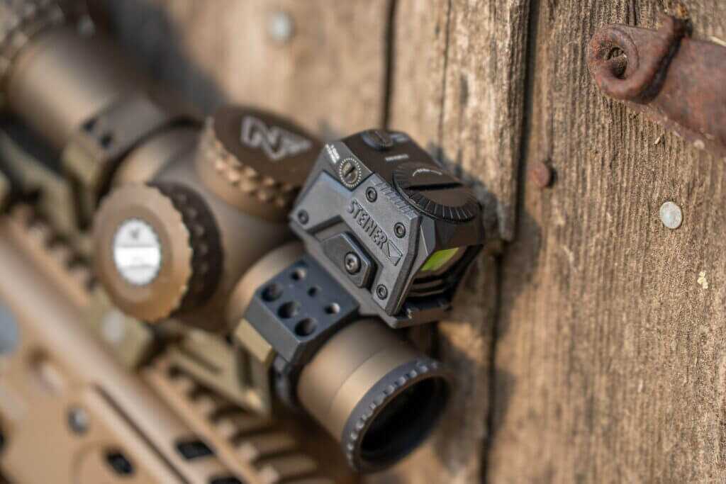 Reinforced all-metal Steiner MPS 2.0 enclosed-emitter housing