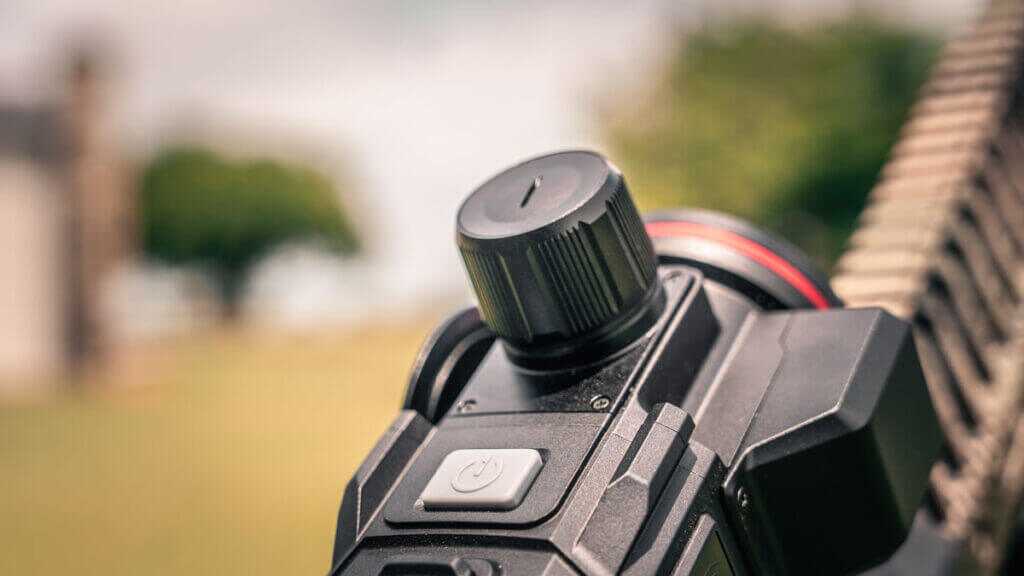 Nocpix RICO 3 PRO H50R autofocus system sharpening thermal targets at changing distances