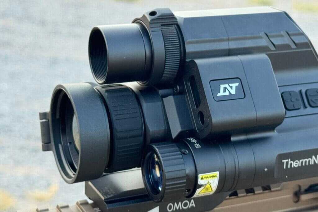 Digital IR and thermal focus controls on the DNT ThermNight TNC635R
