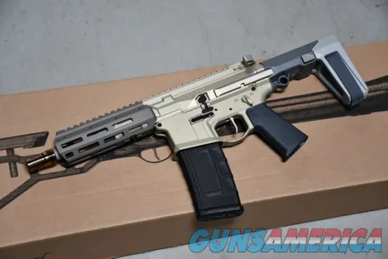 Q Honey Badger Pistol 300BO MLOK Cherry ...