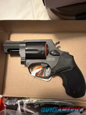 Taurus Judge Public Defender Poly .45 Co...
