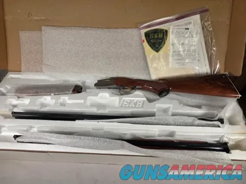 9215  SKB 605 Hunt Set 28 gauge With scr...