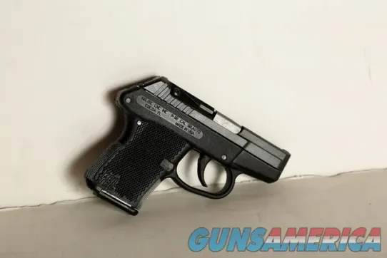 Kel-Tec P-32 .32 ACP Ultra-Compact Pocke...