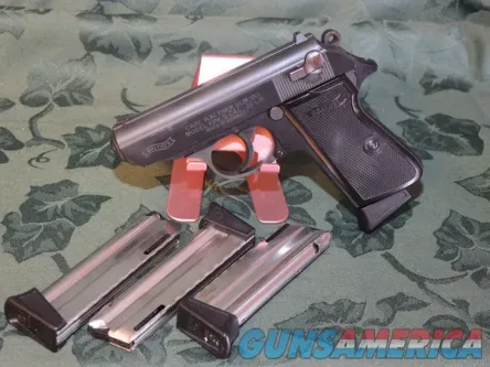 Walther PPK/S .22 LR with three magazine...