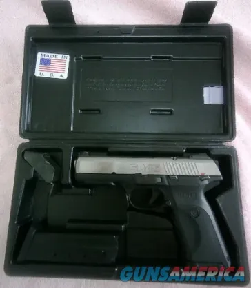 Ruger SR45 .45 ACP Pistol with Case and ...