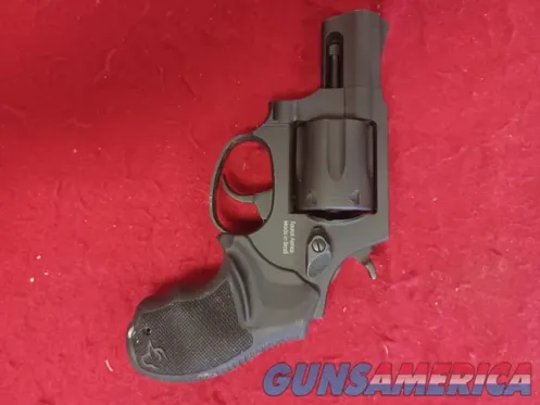 Taurus Model 856 .38 Special Snubnose Re...