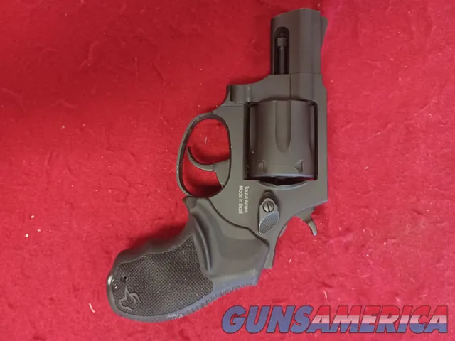 Taurus Model 856 .38 Special Snubnose Re...