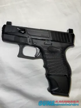 Glock 26 Gen3 Wilson Combat w/ Paul Howe...