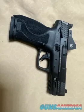 Smith & Wesson M&P9 M2.0 Compact...