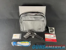 Kimber Custom Lightweight Nightstar 1911...