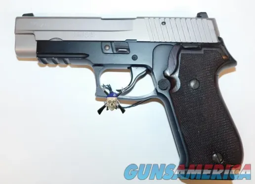 Sig Sauer P220