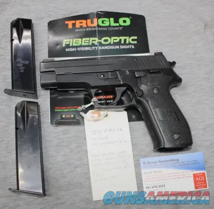 SIG P226 .40 Caliber Pistol w NEW Truglo...