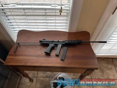 Feather AT-22 .22 LR MP5-Style Carbine