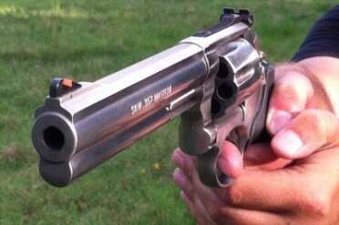 Return of the Revolver - S&W 686 Plus New Gun Review Smith 686