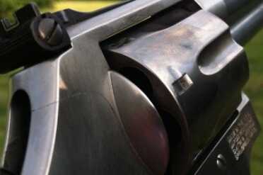 Return of the Revolver - S&W 686 Plus New Gun Review Smith 686